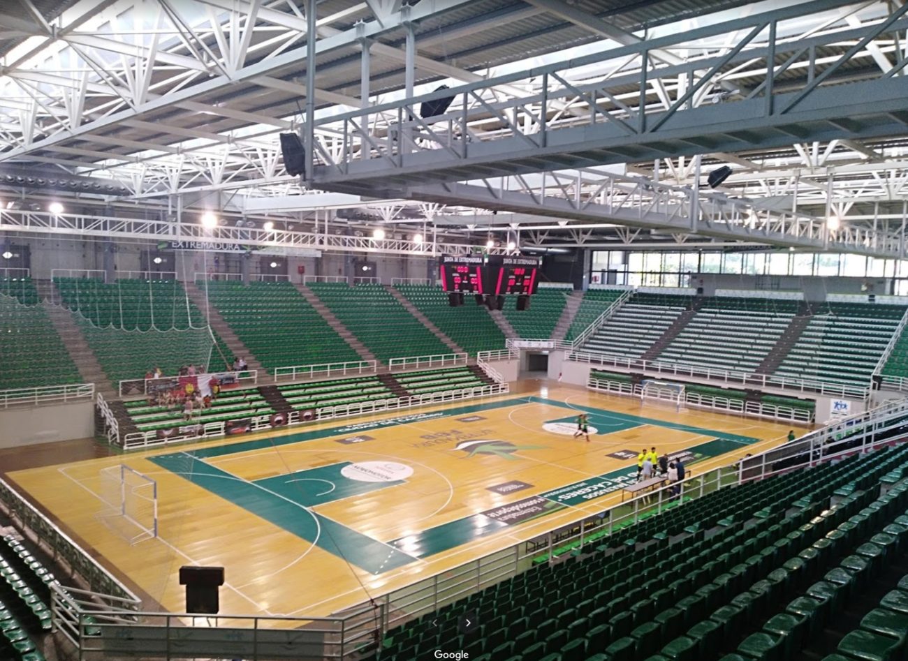 Pabellón Multiusos Ciudad de Cáceres CP PEÑARROYA